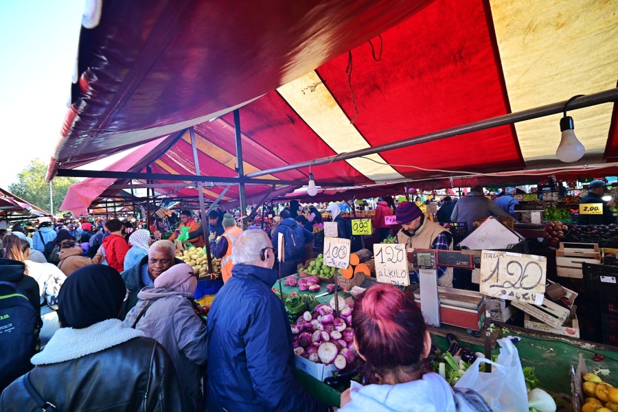 Porta Palazzo Market and lunch break